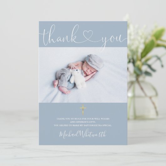 Dusty Blue Foto Signature Script Taufe Herz Dankeskarte (Stehend Vorderseite)