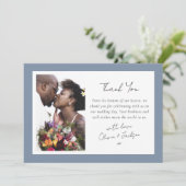 Dusty Blue Frame Foto Wedding Dankeskarte (Stehend Vorderseite)