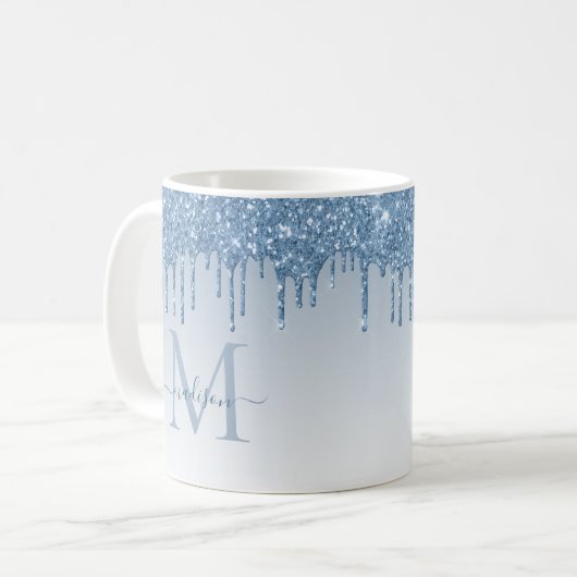 Dusty Blue Glitzer Tropfen Sparkle Monogram Script Kaffeetasse (Vorderseite Links)