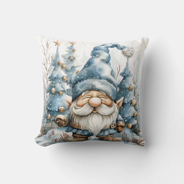 Dusty Blue Gnome und Weihnachtsbäume Kissen (Vorderseite)