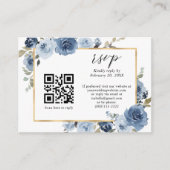Dusty Blue Gold Pastel Floral QR Code Wedding RSVP Begleitkarte (Vorderseite)