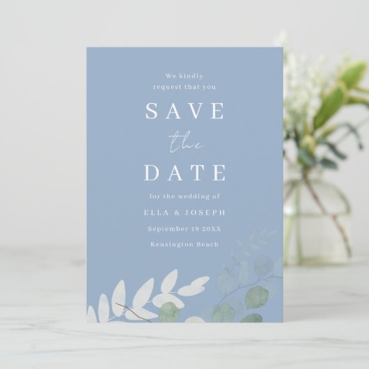Dusty Blue Green Leaf Elegance Wedding Save The Date (Stehend Vorderseite)