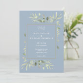 Dusty Blue Greenerage Foliage Foto Wedding Einladung (Stehend Vorderseite)