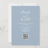 Dusty Blue Greenery Floral QR Code Wedding Einladung (Rückseite)