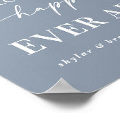 Dusty Blue heißt Sie herzlich willkommen! Poster (Ecke)