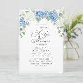Dusty Blue Hydrangea Floral Baby Shower Einladung (Stehend Vorderseite)