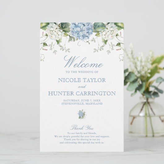 Dusty Blue Hydrangea Wedding Ceremony Program (Stehend Vorderseite)
