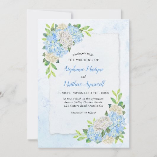 Dusty Blue Hydrangea White Rose Wedding Einladung (Vorderseite)