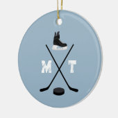 Dusty Blue Ice Hockey Classic gestörtes Monogramm Keramik Ornament (Links)