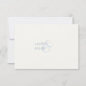 Dusty Blue & Ivory Couple Monogram QR Wedding RSVP (Rückseite)