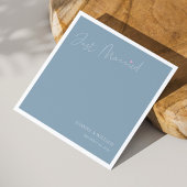 Dusty Blue Just Married Wedding Napkins mit Namen Serviette