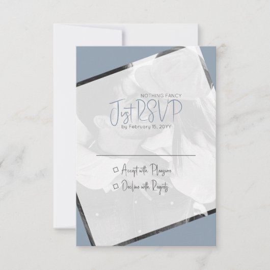 Dusty Blue Lässig Minimalistisch Modern Geometric RSVP Karte (Vorderseite)