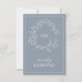 Dusty Blue Leafy Wappen Monogram Wedding RSVP Card Karte (Vorderseite)