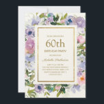 Dusty Blue Lila Floral Gold 60. Geburtstag Einladung<br><div class="desc">Elegante dustig blaue und lila Aquarellblütenfrauen zum 60. Geburtstag mit grünen Blätter und Goldrahmen. Text ist vollständig anpassbar,  sodass diese Karte für jedes Alter geändert werden kann.</div>