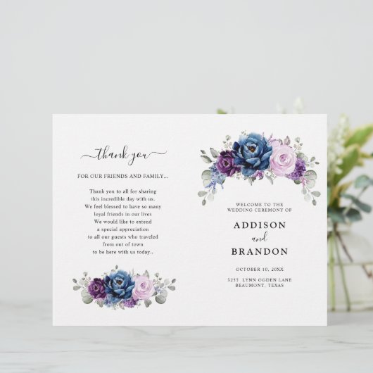 Dusty Blue Lila Lilac Blooms Wedding Program (Stehend Vorderseite)