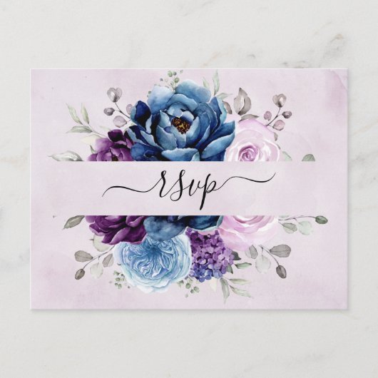 Dusty Blue Lila Navy Lilac Blooms Wedding RSVP Postkarte (Vorderseite)