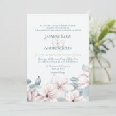 Dusty Blue Magnolias Elegantes Frühjahr Hochzeit Einladung (Stehend Vorderseite)