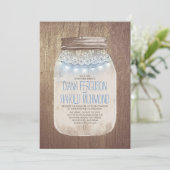 Dusty Blue Mason Jar Rustic Country Wedding Einladung (Stehend Vorderseite)