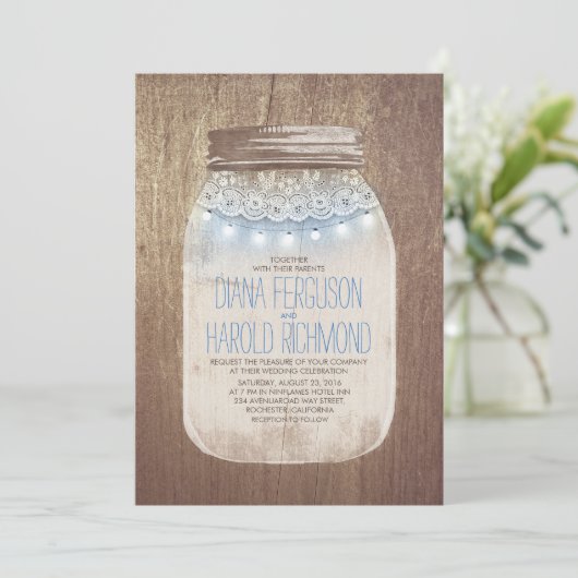 Dusty Blue Mason Jar Rustic Country Wedding Einladung (Stehend Vorderseite)