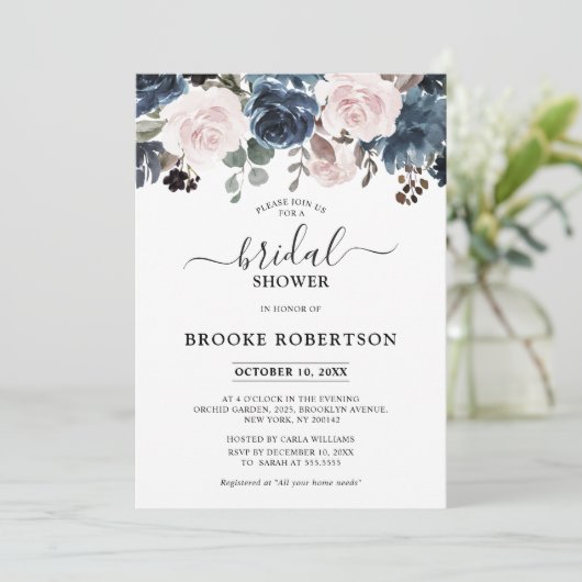 Dusty Blue Mauve Rose Slate Floral Brautparty Einladung (Stehend Vorderseite)