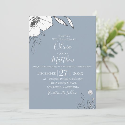 Dusty Blue Meadow Blume Hochzeit Einladung (Stehend Vorderseite)