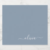 Dusty Blue Minimalistisch Modern Monogram Elegant Bierflaschenetikett (Einzelnes Label)