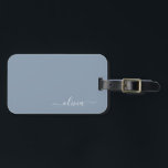 Dusty Blue Minimalistisch Modern Monogram Elegant Gepäckanhänger<br><div class="desc">Einführen in unsere Dusty Blue Minimalistisch Modern Monogram Elegant Collection: Erhöhen Sie Ihren Stil mit schlichter Eleganz und zeitlosem Charme. Unsere Kollektion präsentiert minimalistische Designs in einer beruhigenden, staubblauen Farbe, die durch elegante Monogramme nach Ihrem Geschmack ergänzt wird. Von der edlen Schreibwaren bis hin zum vielseitigen Zubehör - jedes Stück...</div>