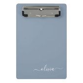 Dusty Blue Minimalistisch Modern Monogram Elegant Mini Klemmbrett (Vorderseite)
