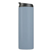 Dusty Blue Minimalistisch Modern Monogram Elegant Thermosbecher (Nach rechts gedreht)