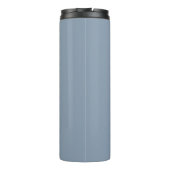 Dusty Blue Minimalistisch Modern Monogram Elegant Thermosbecher (Rückseite)