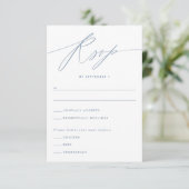 Dusty Blue Minimalistisch Script Response Card RSVP Karte (Stehend Vorderseite)