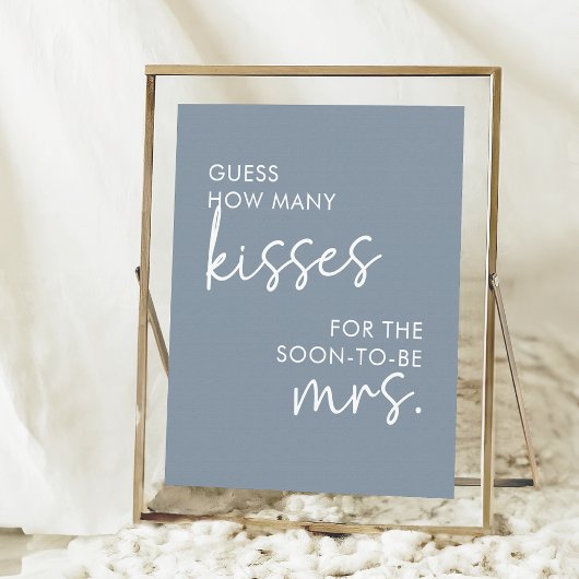 Dusty Blue Minimalistisch Script Wie viele Kisses Poster