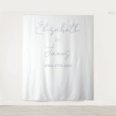 Dusty Blue Minimalistisch Wedding Foto Hintergrund Wandteppich (Vorderseite)