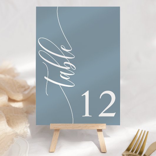 Dusty Blue Modern Calligraphy Wedding Tischnummer