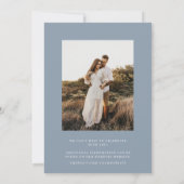 Dusty Blue Modern Elegantes Hochzeitssemble Foto Save The Date (Rückseite)