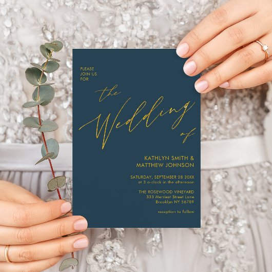 Dusty Blue Modern Gold Script in einer Hochzeit Einladung