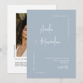 Dusty Blue Modern Minimalistisch QR Code Foto Wedd Einladung (Vorne/Hinten)