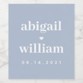 Dusty Blue Modern Minimalistisch Simple Wedding Weinetikett (Einzelnes Label)