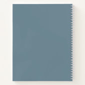 Dusty Blue Modern Script Mit Monogramm Name Notizblock (Rückseite)