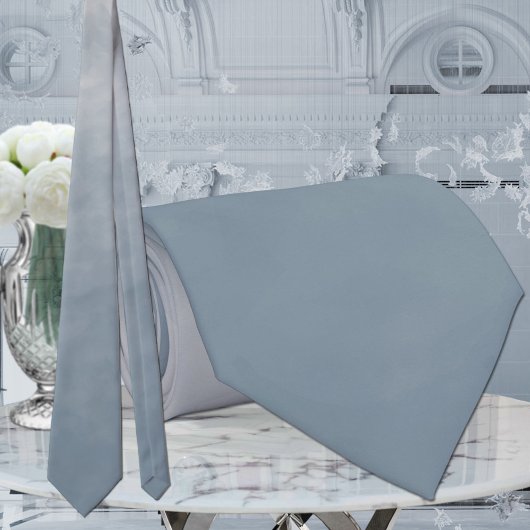 Dusty Blue Monochromatic Ombre Wedding Krawatte
