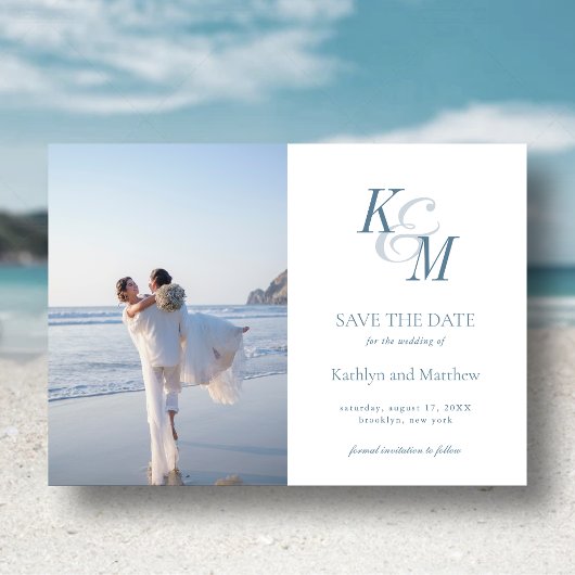 Dusty Blue Monogram Elegant Classic Save the Date Magneteinladung