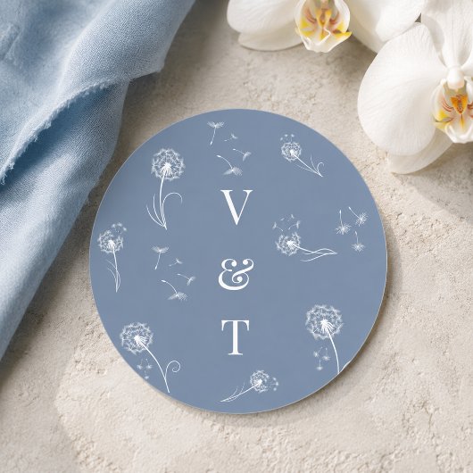 Dusty Blue Monogram Floral Wedding Runder Aufkleber