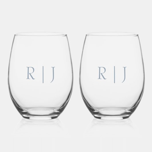 Dusty Blue Monogram Initials Minimale Hochzeit Weinglas Ohne Stiel (Vorderseite)