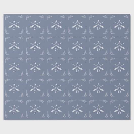 Dusty Blue Monogram und Arrows Geschenkpapier (Flach)