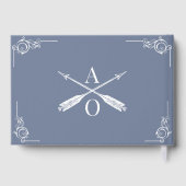 Dusty Blue Monogram und Arrows Wedding Gästebuch (Rückseite)