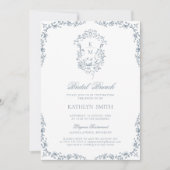 Dusty Blue Monogram Vintages Wappen Bridal Brunch Einladung (Vorderseite)