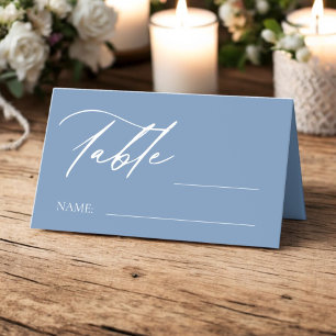 Dusty Blue Monogram Wappen Wedding Tischnummer Platzkarte