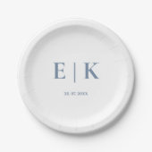 Dusty Blue Monogram Wedding Pappteller (Vorderseite)