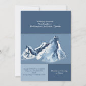 Dusty Blue Mountain Landscape Modern Wedding  Einladung (Rückseite)