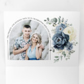 Dusty Blue Navy Champagne Elfenbeinblume Hochzeit Dreifach Gefaltete Ankündigung (Innen Erste Seite)